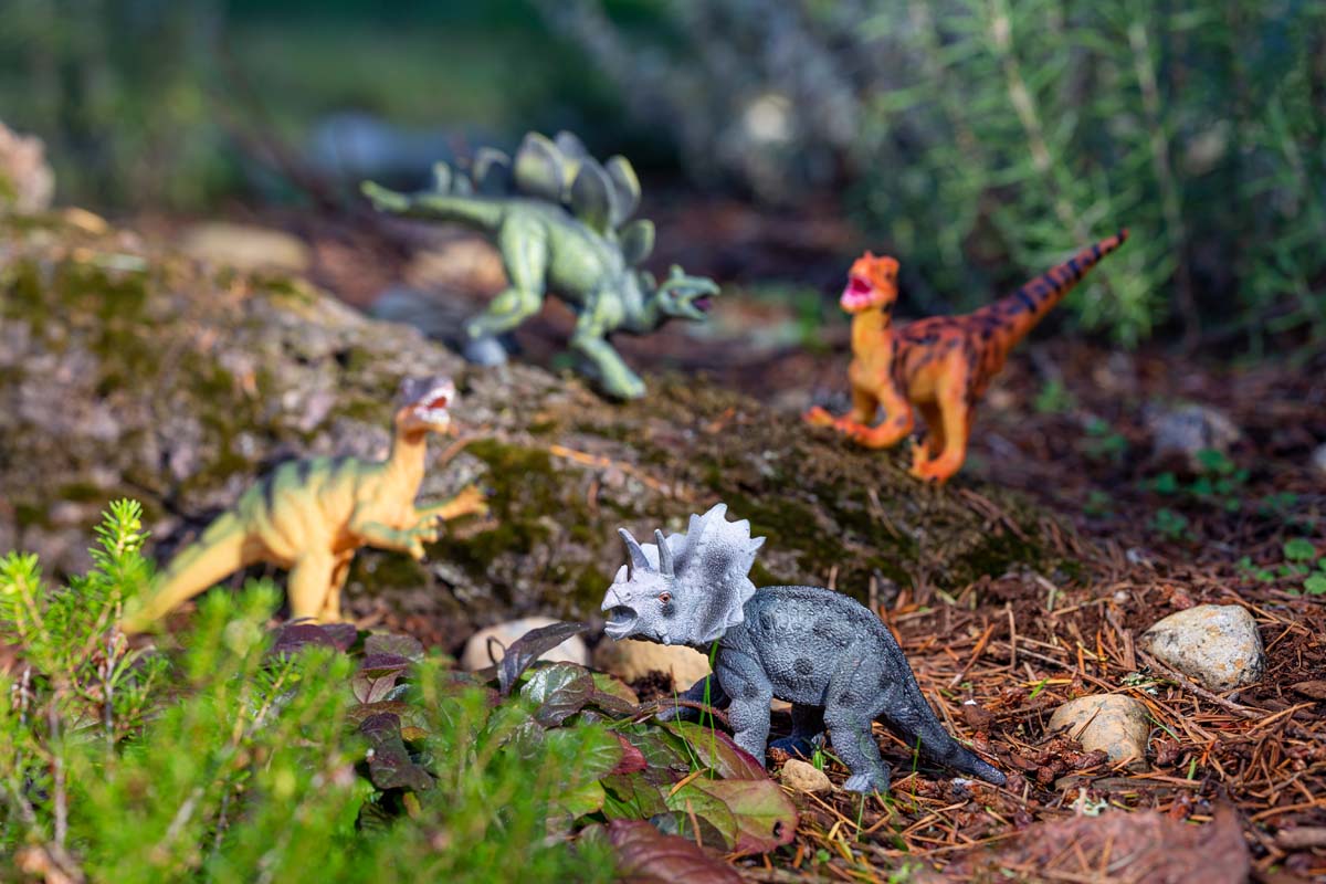 Toysmith Classic Dinosaurs
